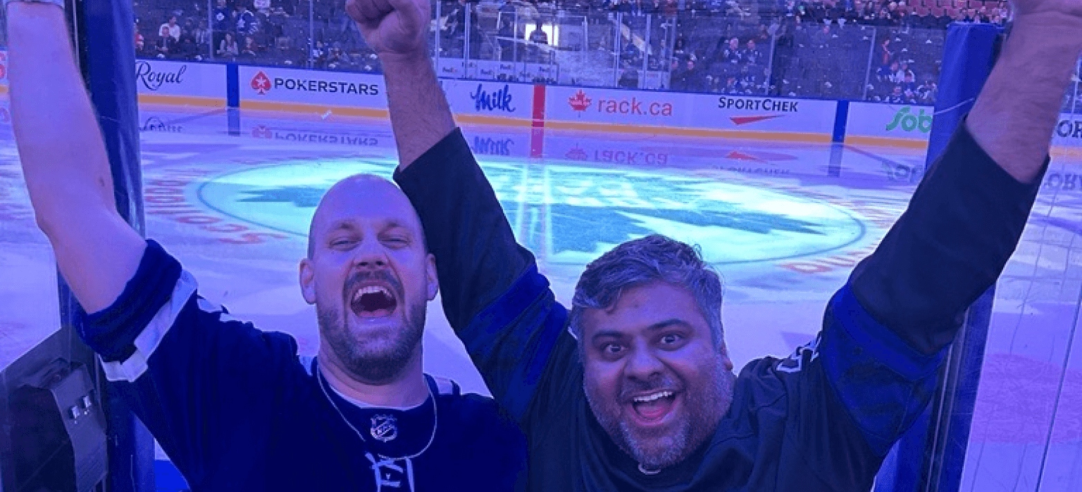SIÈGES SITUÉS ENTRE LES BANCS POUR LES MAPLE LEAFS DE TORONTO